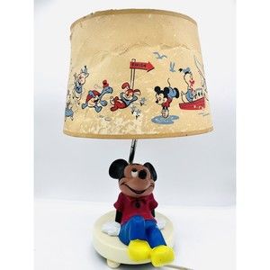 VTG Disney Mickey Mouse Portable 2 Way Nightlight Lamp. Lamp Nice Shade Flawed